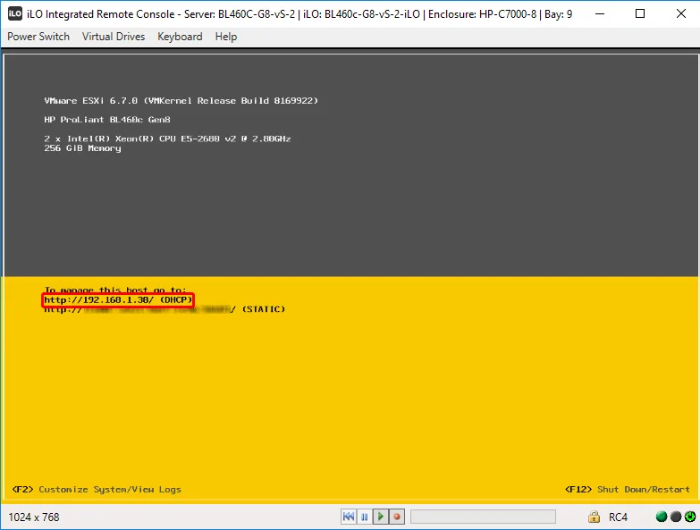 Логинскрин ESXi при входе